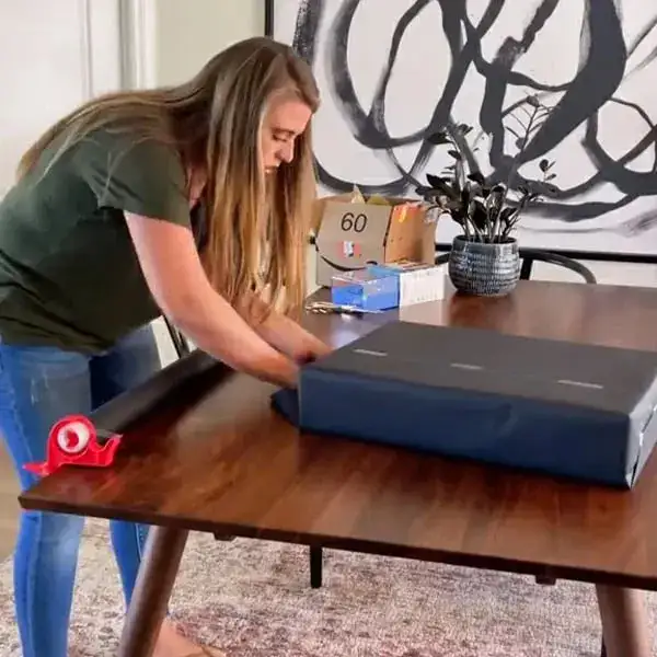 Convenient Tape Dispensing